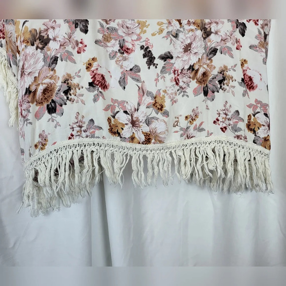 Umgee Boho White Floral Fringe Open Front Romantic Kimono Jacket‎ Size M/L - Picture 6 of 7